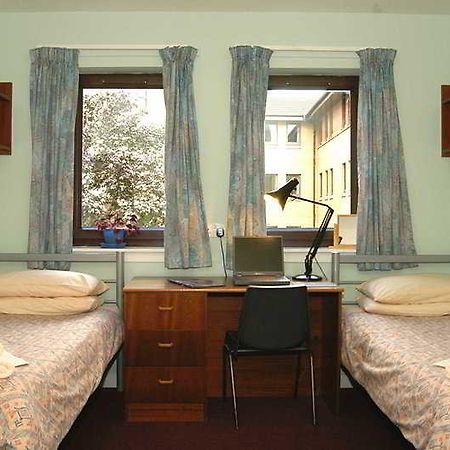 אפרטהוטל גלאזגו Cairncross House מראה חיצוני תמונה